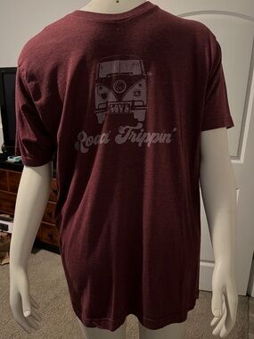 Road Trippin' Men's Graphic T-Shirt - Maroon